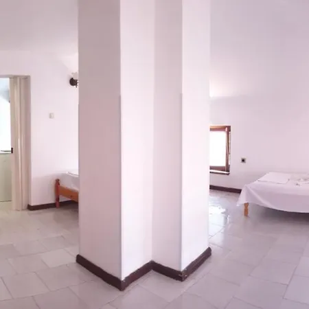Hotel Lazur