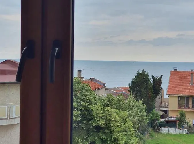 Lazur Ξενοδοχείο 2*