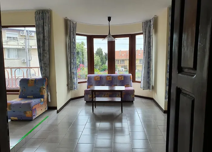 Lazur Ξενοδοχείο 2*