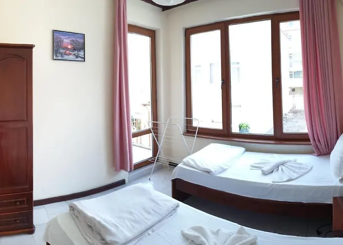 Lazur Ξενοδοχείο 2*