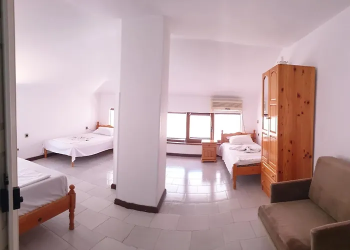 Lazur 2* Ράβντα